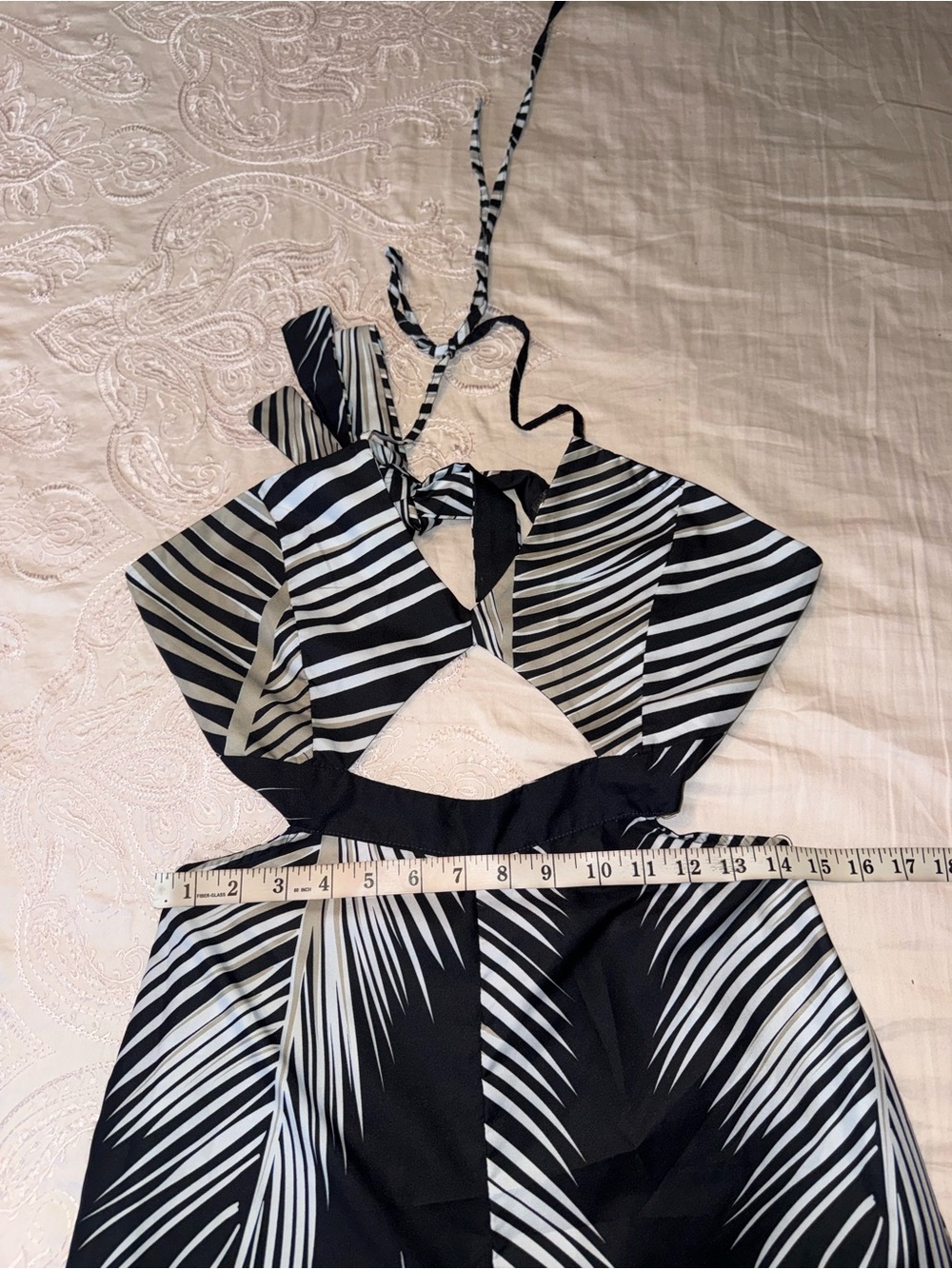 ChicMe Tropical Palm Print Cutout Wide Leg Jumpsuit Black Beige Size L - Picture 9 of 12